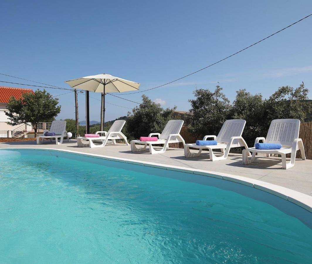 Holiday Home On Dugi Otok - Otok Brbinj Exteriör bild