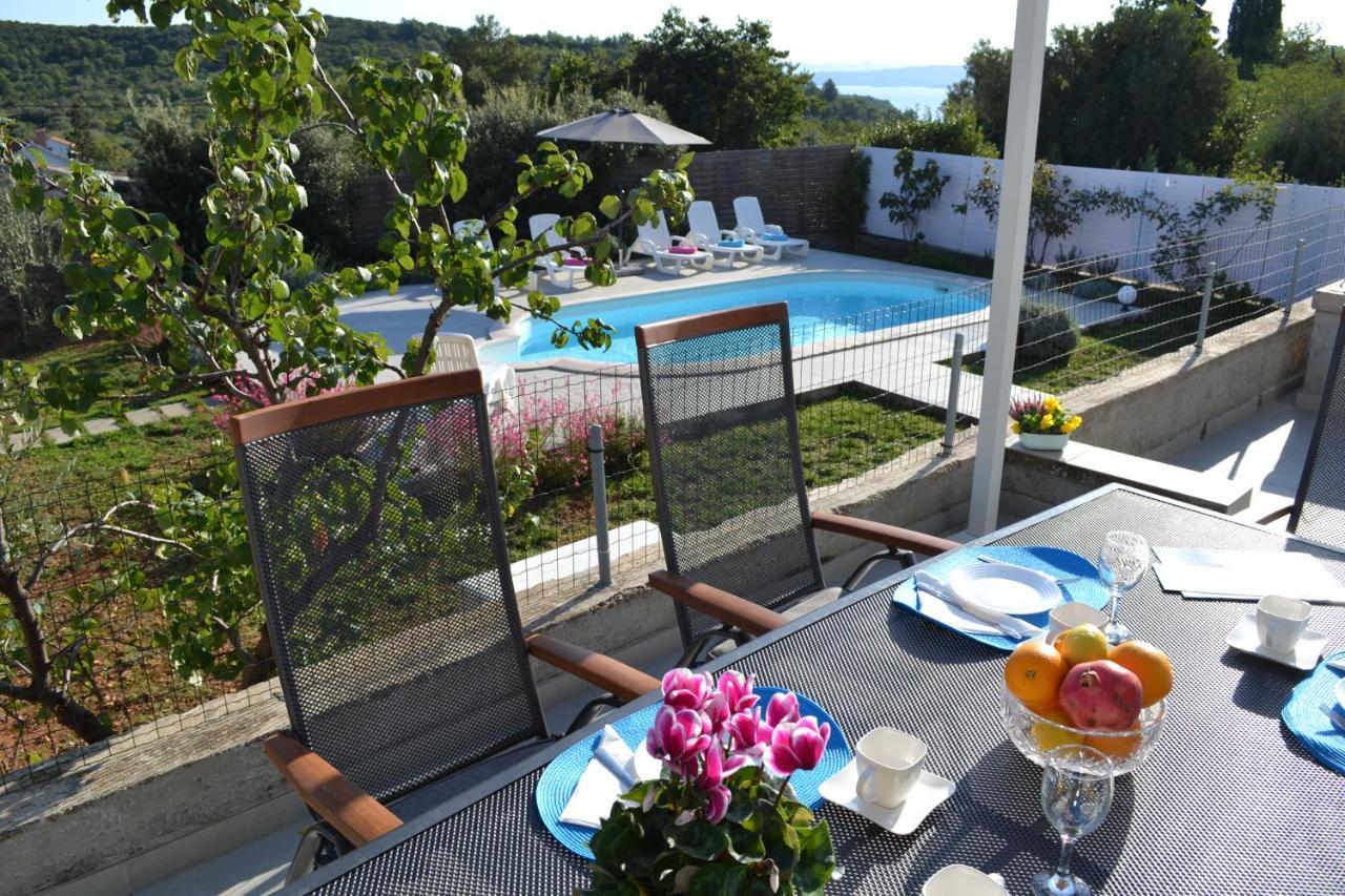 Holiday Home On Dugi Otok - Otok Brbinj Exteriör bild