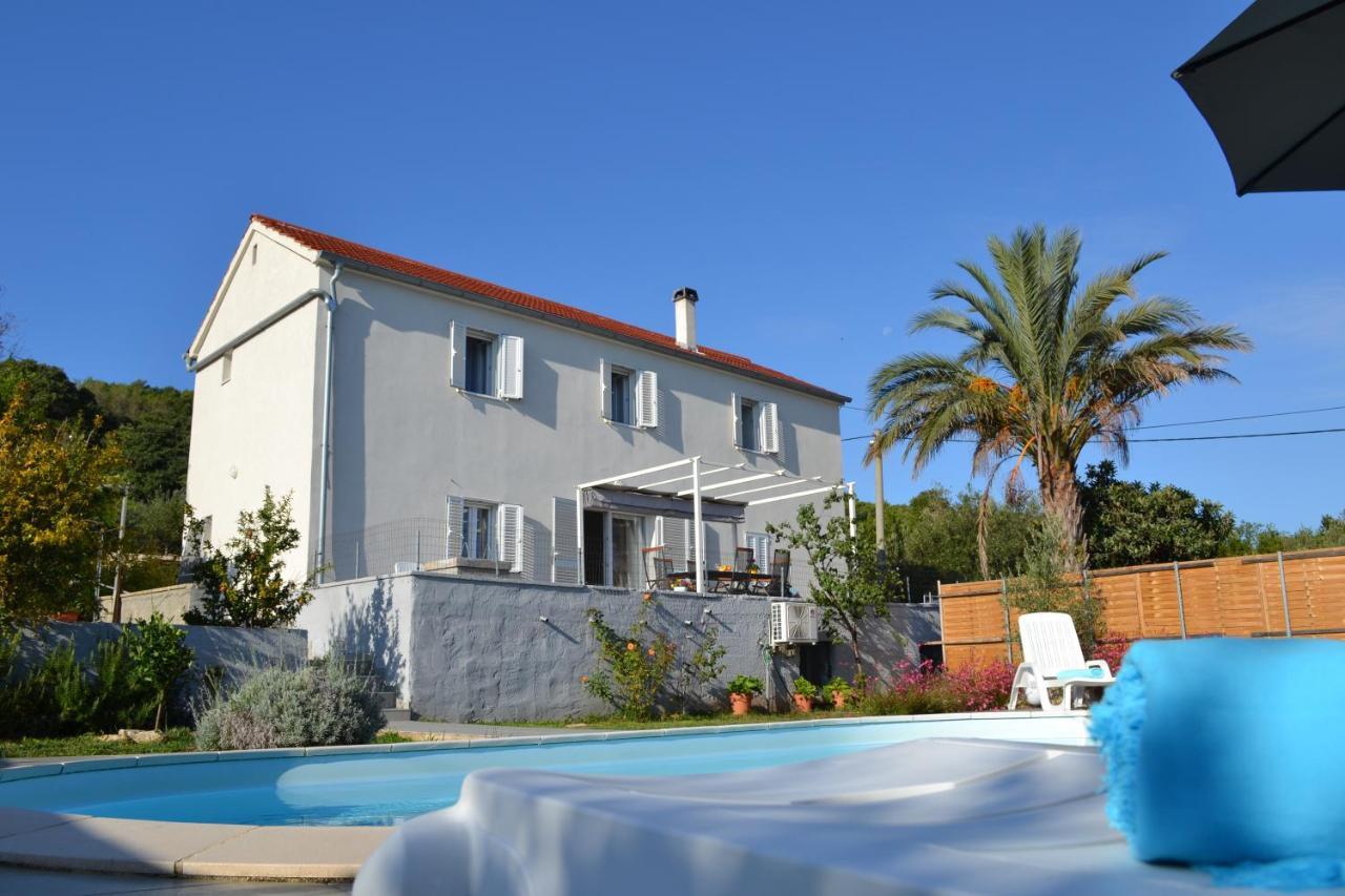 Holiday Home On Dugi Otok - Otok Brbinj Exteriör bild