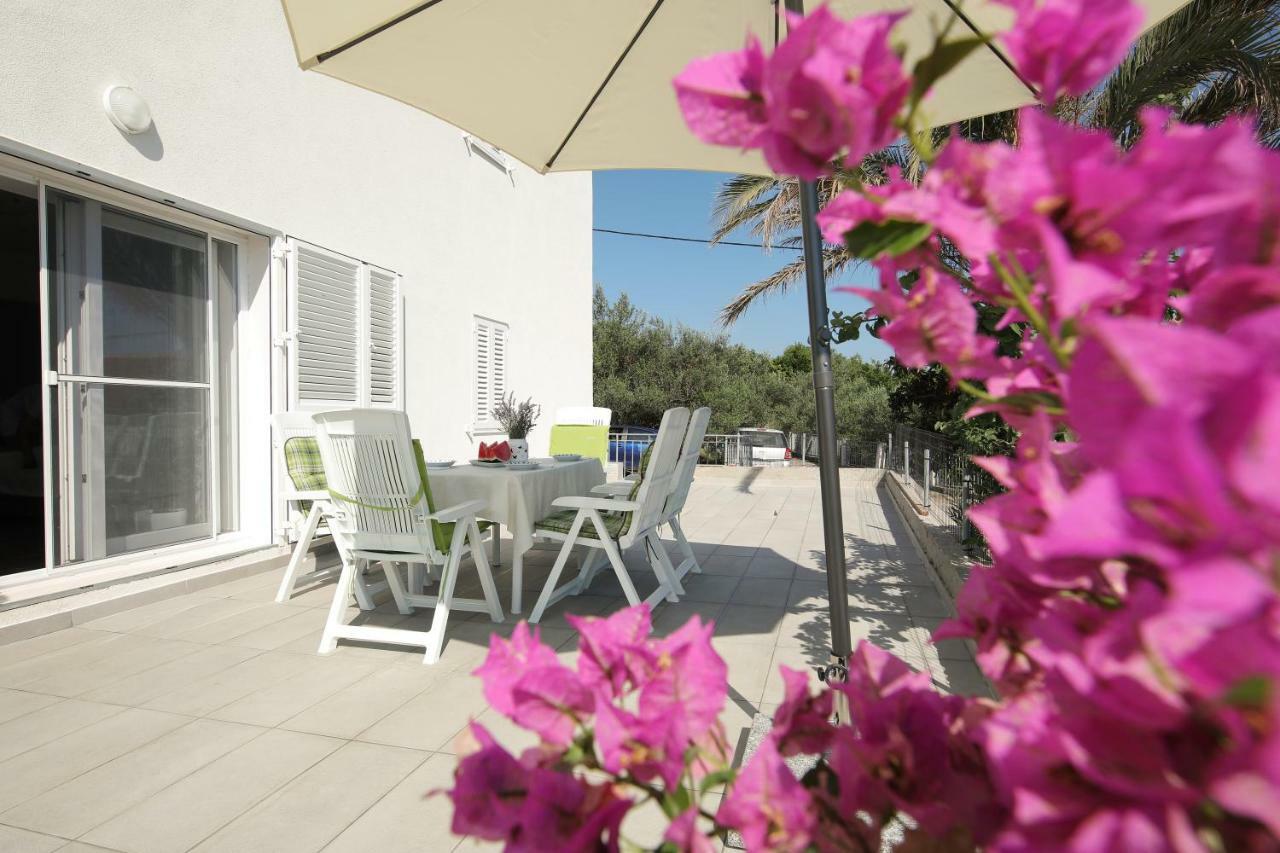 Holiday Home On Dugi Otok - Otok Brbinj Exteriör bild