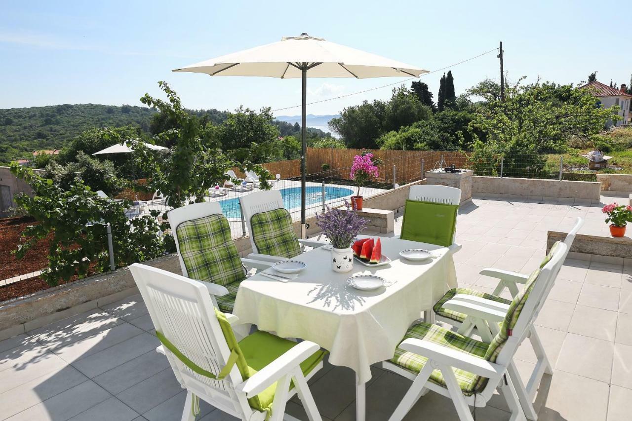 Holiday Home On Dugi Otok - Otok Brbinj Exteriör bild